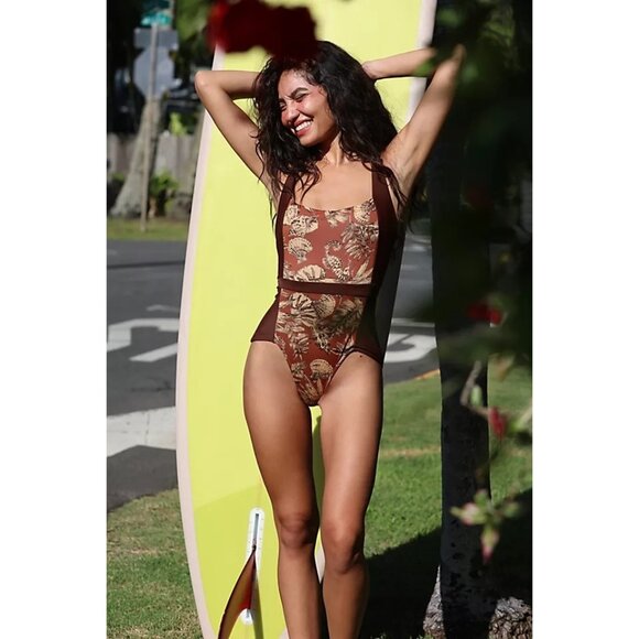 NEW Free People Martin Surf One Piece Swimsuit Womens M Beach Retro Swimming - Picture 1 of 7